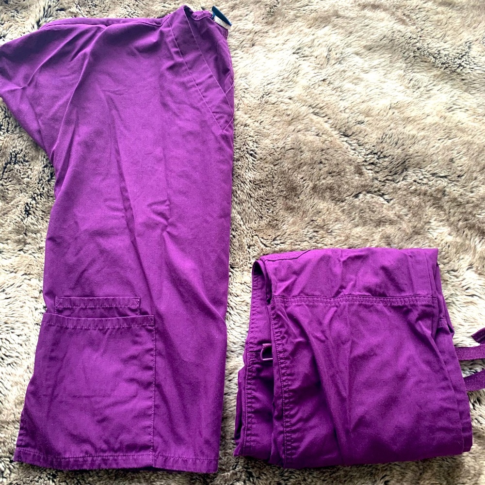 Purple scrub set